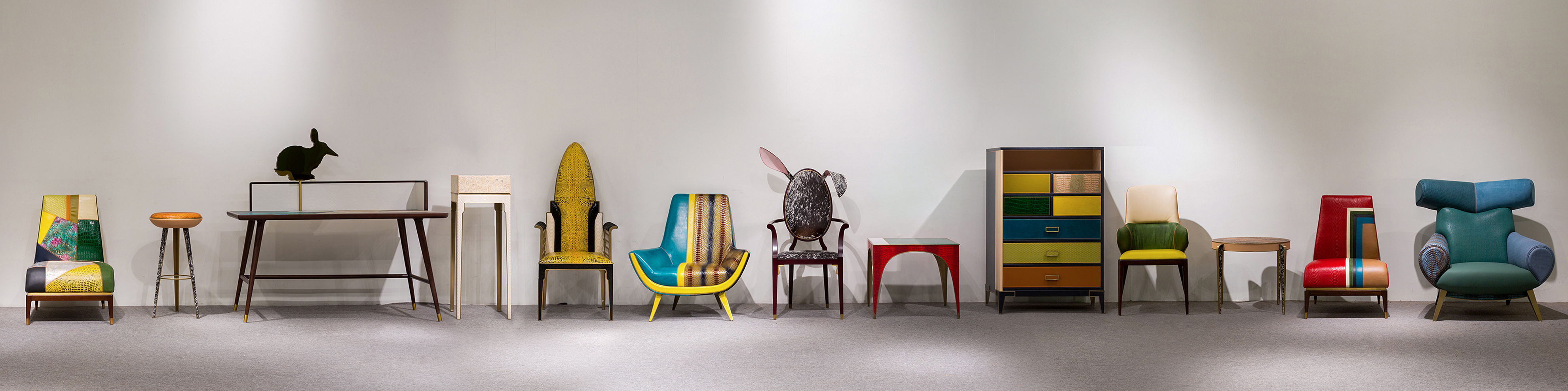 Foshan Fulais Furniture Co., Ltd. have a 40 years history furniture manufacturing enterprise integrating development, design, production and sales
